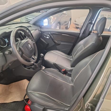 RENAULT Oroch 2.0 16V 4P FLEX DYNAMIQUE AUTOM�TICO, Foto 9