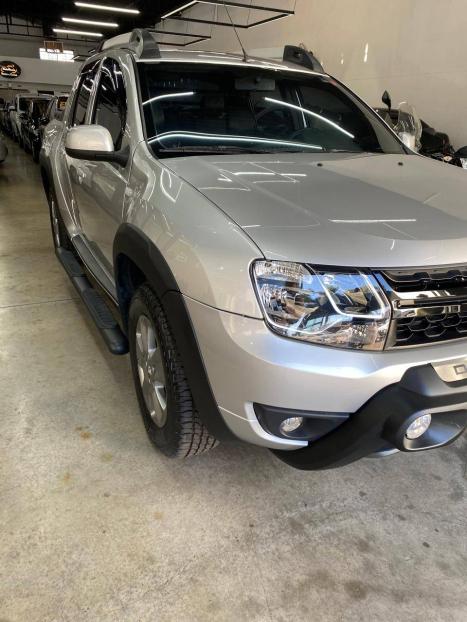 RENAULT Oroch 2.0 16V 4P FLEX DYNAMIQUE AUTOM�TICO, Foto 4