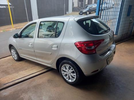 RENAULT Sandero 1.0 12V 4P FLEX SCE ZEN, Foto 4