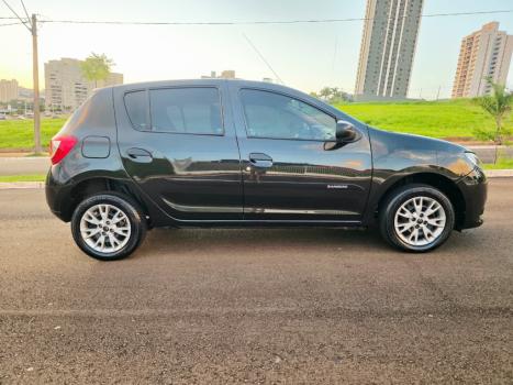 RENAULT Sandero 1.0 4P FLEX AUTHENTIQUE, Foto 4