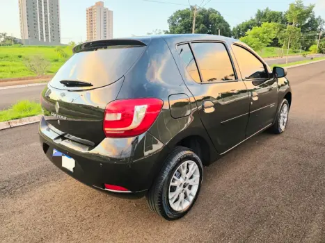 RENAULT Sandero 1.0 4P FLEX AUTHENTIQUE, Foto 15