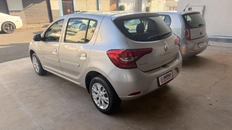 RENAULT Sandero 1.0 12V 4P FLEX SCE ZEN, Foto 4
