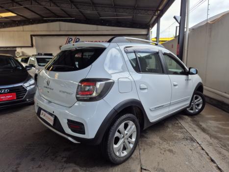 RENAULT Sandero 1.6 4P FLEX STEPWAY, Foto 2