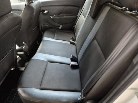 RENAULT Sandero 1.6 4P FLEX STEPWAY, Foto 8