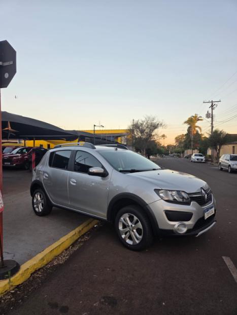 RENAULT Sandero 1.6 16V 4P FLEX STEPWAY, Foto 6