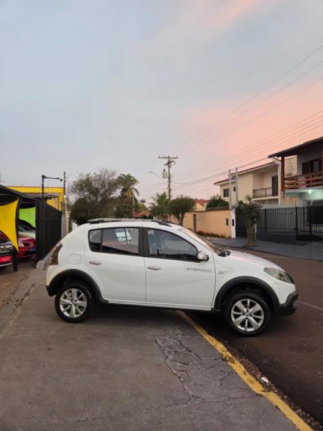RENAULT Sandero 1.6 16V 4P FLEX STEPWAY, Foto 7