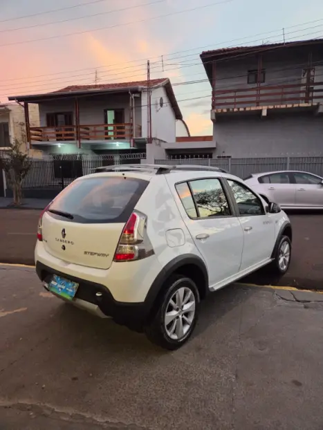 RENAULT Sandero 1.6 16V 4P FLEX STEPWAY, Foto 9