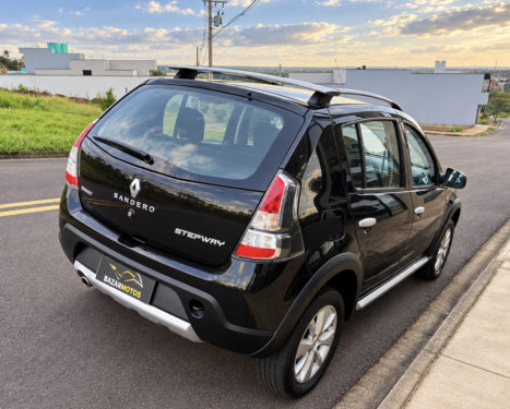 RENAULT Sandero 1.6 16V 4P FLEX STEPWAY, Foto 3