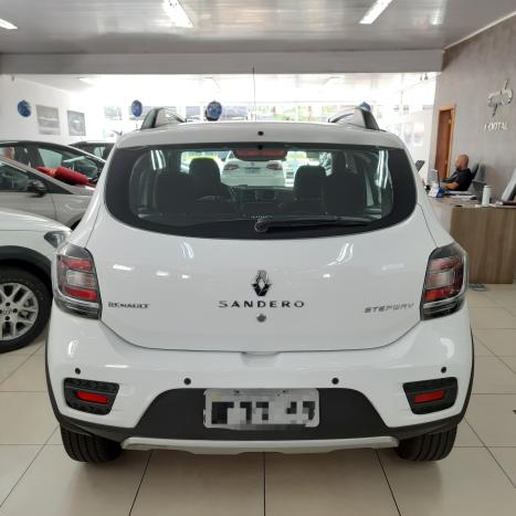 RENAULT Stepway 1.6 16V 4P FLEX SCE DINAMIQUE, Foto 4 RENAULT Stepway 1.6 16V 4P FLEX SCE DINAMIQUE, Foto 4