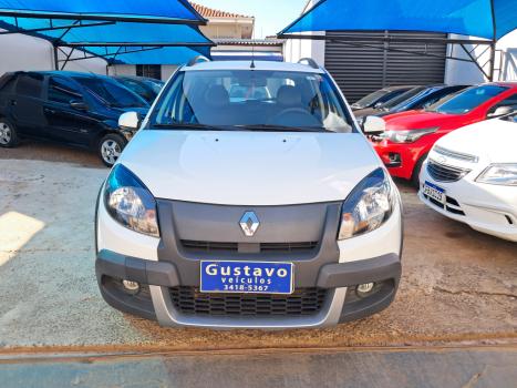 RENAULT Stepway 1.6 16V 4P FLEX ZEN, Foto 2