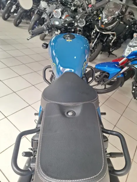 ROYAL ENFIELD Interceptor 650 , Foto 9
