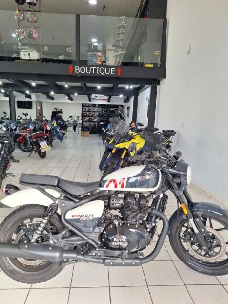 ROYAL ENFIELD Interceptor 650 , Foto 1