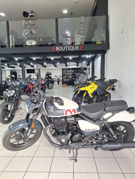 ROYAL ENFIELD Interceptor 650 , Foto 2