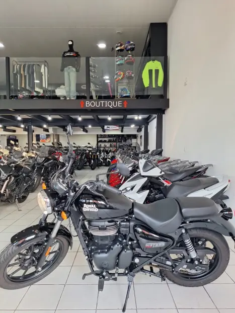ROYAL ENFIELD Meteor 350 ABS, Foto 2