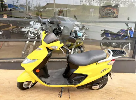 SUZUKI Burgman 125 , Foto 5