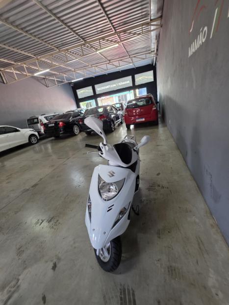SUZUKI Burgman 125 , Foto 4