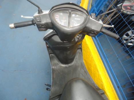 SUZUKI Burgman 125 , Foto 3