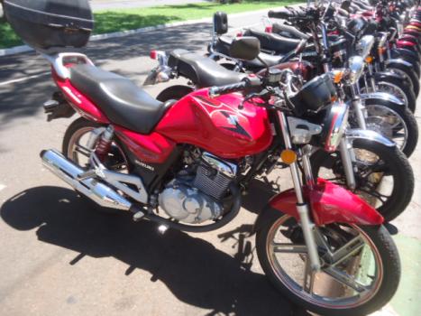 SUZUKI GSR 150 I, Foto 1