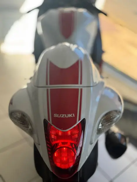 SUZUKI GSX-R 1300 Hayabusa ABS, Foto 13