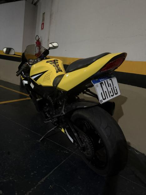 SUZUKI GSX-R 750 Srad MOTO GP, Foto 9