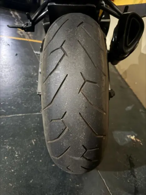 SUZUKI GSX-R 750 Srad , Foto 5