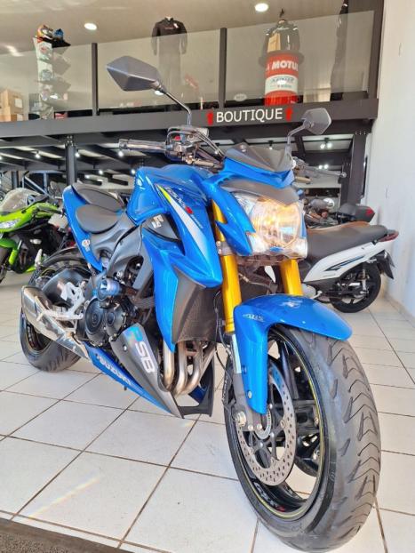 SUZUKI GSX-S 1000 A, Foto 4 SUZUKI GSX-S 1000 A, Foto 4