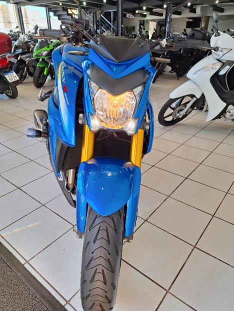 SUZUKI GSX-S 1000 A, Foto 10 SUZUKI GSX-S 1000 A, Foto 10