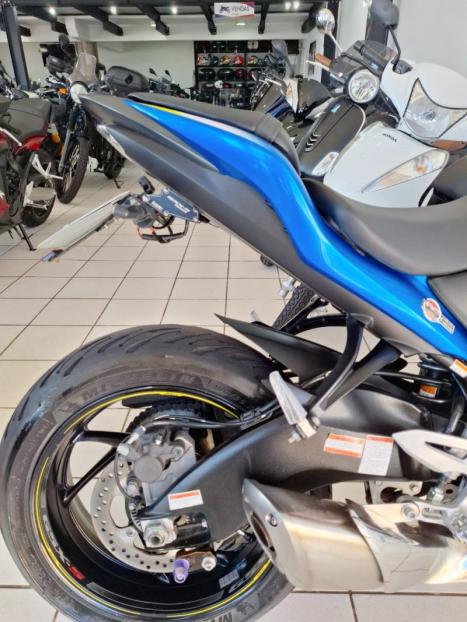 SUZUKI GSX-S 1000 A, Foto 17 SUZUKI GSX-S 1000 A, Foto 17