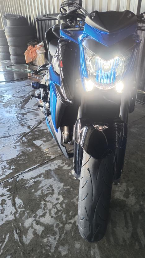 SUZUKI GSX-S 1000 A, Foto 9