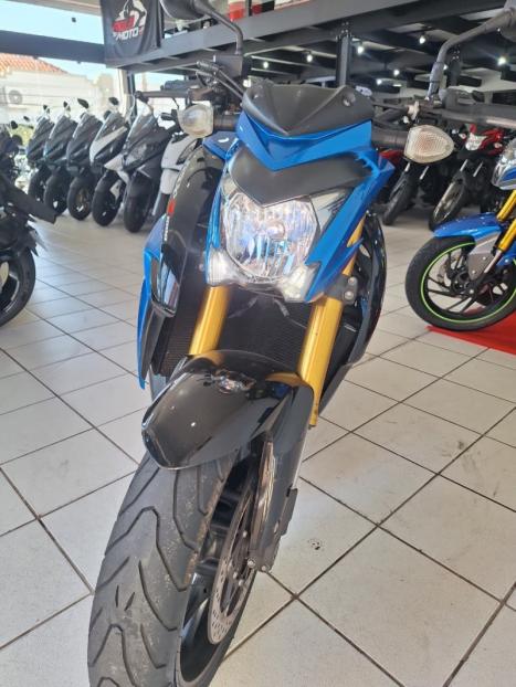 SUZUKI GSX-S 1000 A, Foto 8