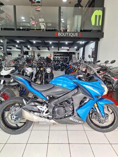 SUZUKI GSX-S 1000 F, Foto 1