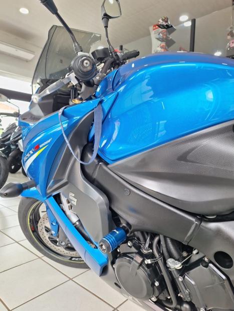 SUZUKI GSX-S 1000 F, Foto 14