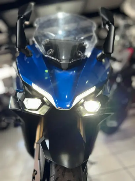 SUZUKI GSX-S 1000 GT, Foto 13