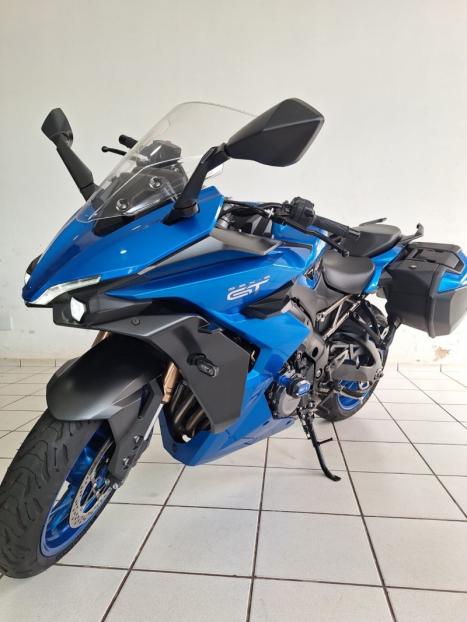 SUZUKI GSX-S 1000 GT, Foto 4