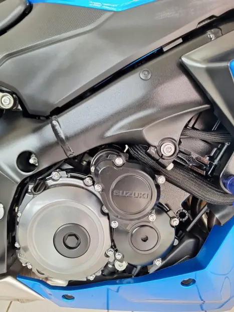 SUZUKI GSX-S 1000 GT, Foto 18
