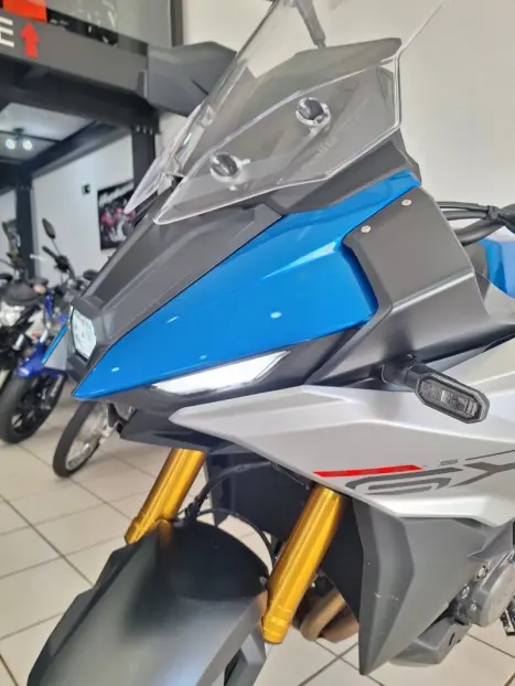 SUZUKI GSX-S 1000 GT, Foto 10
