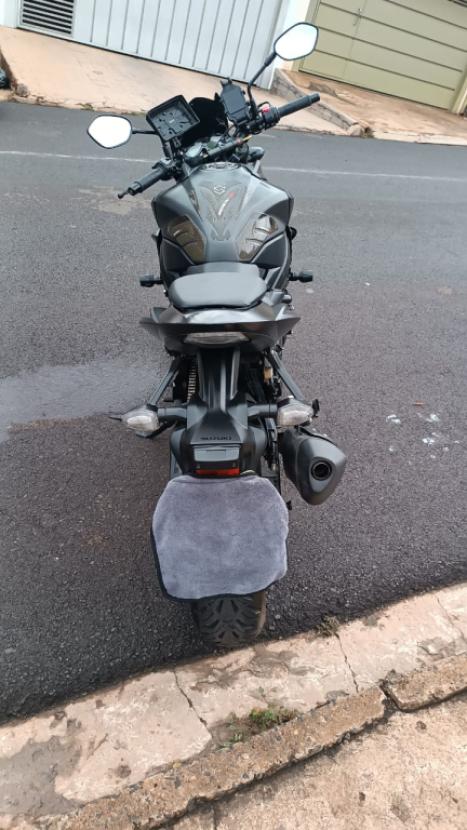 SUZUKI GSX-S 750 ABS, Foto 4