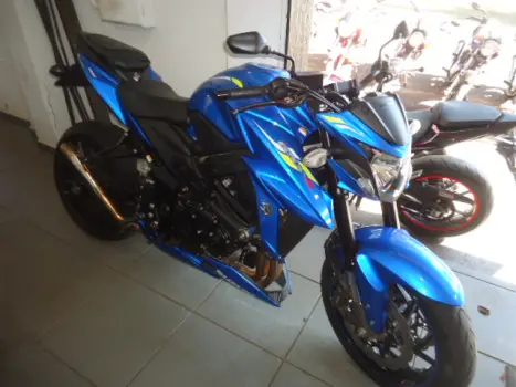 SUZUKI GSX-S 750 ABS, Foto 1