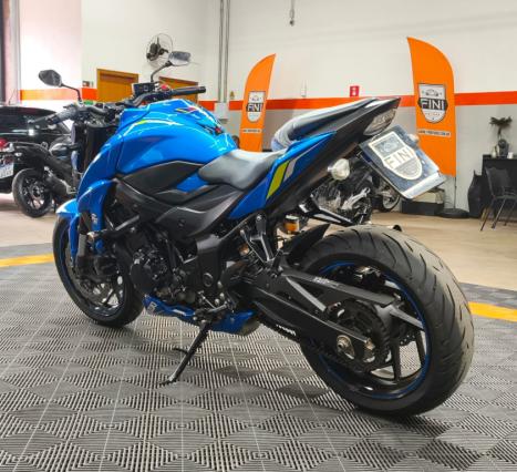 SUZUKI GSX-S 750 ABS, Foto 4