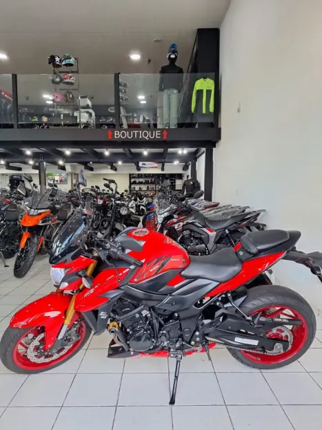 SUZUKI GSX-S 750 ABS, Foto 2