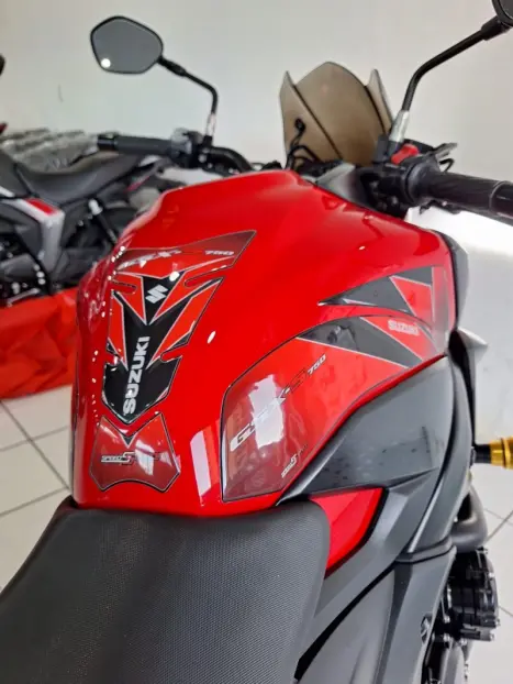 SUZUKI GSX-S 750 ABS, Foto 14