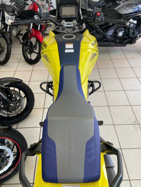 SUZUKI V-Strom DL 1000 XT , Foto 9