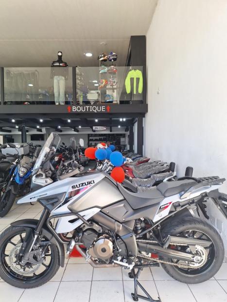 SUZUKI V-Strom DL 1050 , Foto 2