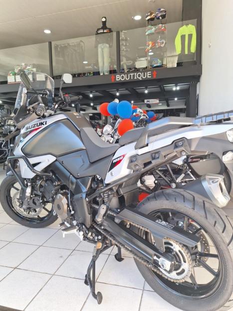 SUZUKI V-Strom DL 1050 , Foto 7