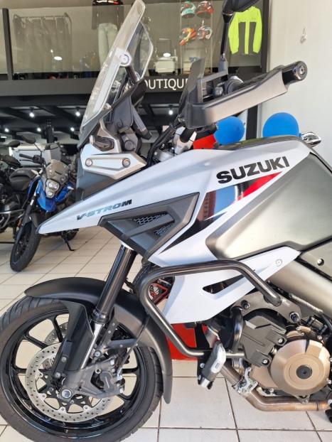 SUZUKI V-Strom DL 1050 , Foto 9
