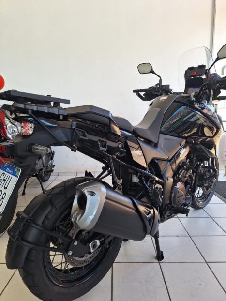SUZUKI V-Strom DL 1050 , Foto 7