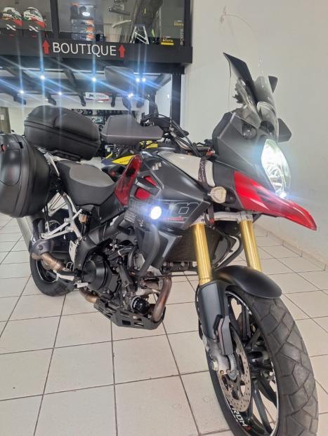 SUZUKI V-Strom DL 1000 A, Foto 4
