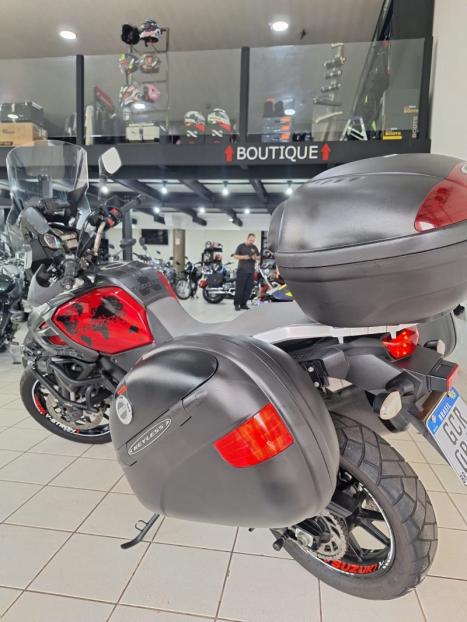 SUZUKI V-Strom DL 1000 A, Foto 7