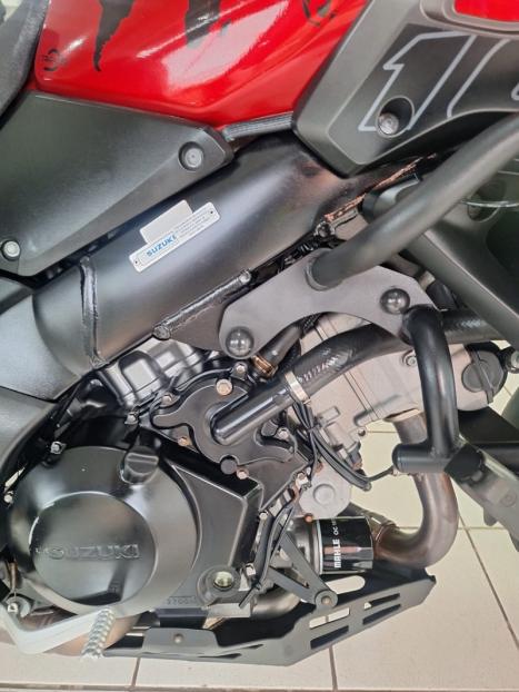 SUZUKI V-Strom DL 1000 A, Foto 16