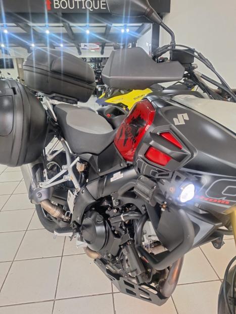 SUZUKI V-Strom DL 1000 A, Foto 18